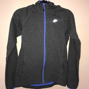 Nike Sportswear Hoodie Size S